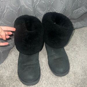 Original Ugg Australia tall boots EVERYTHING MUST GO accepting low offers+bundle